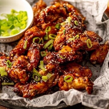 A platter of wings.